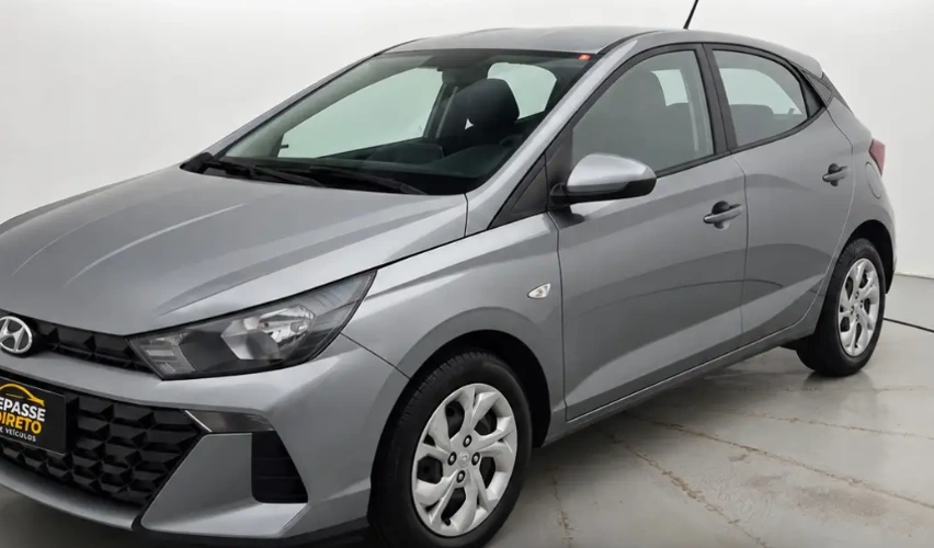 Hyundai HB20 prata apresentado pela Repasse Direto
